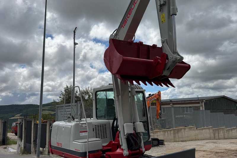 OmecoHub - Immagine TAKEUCHI TB175